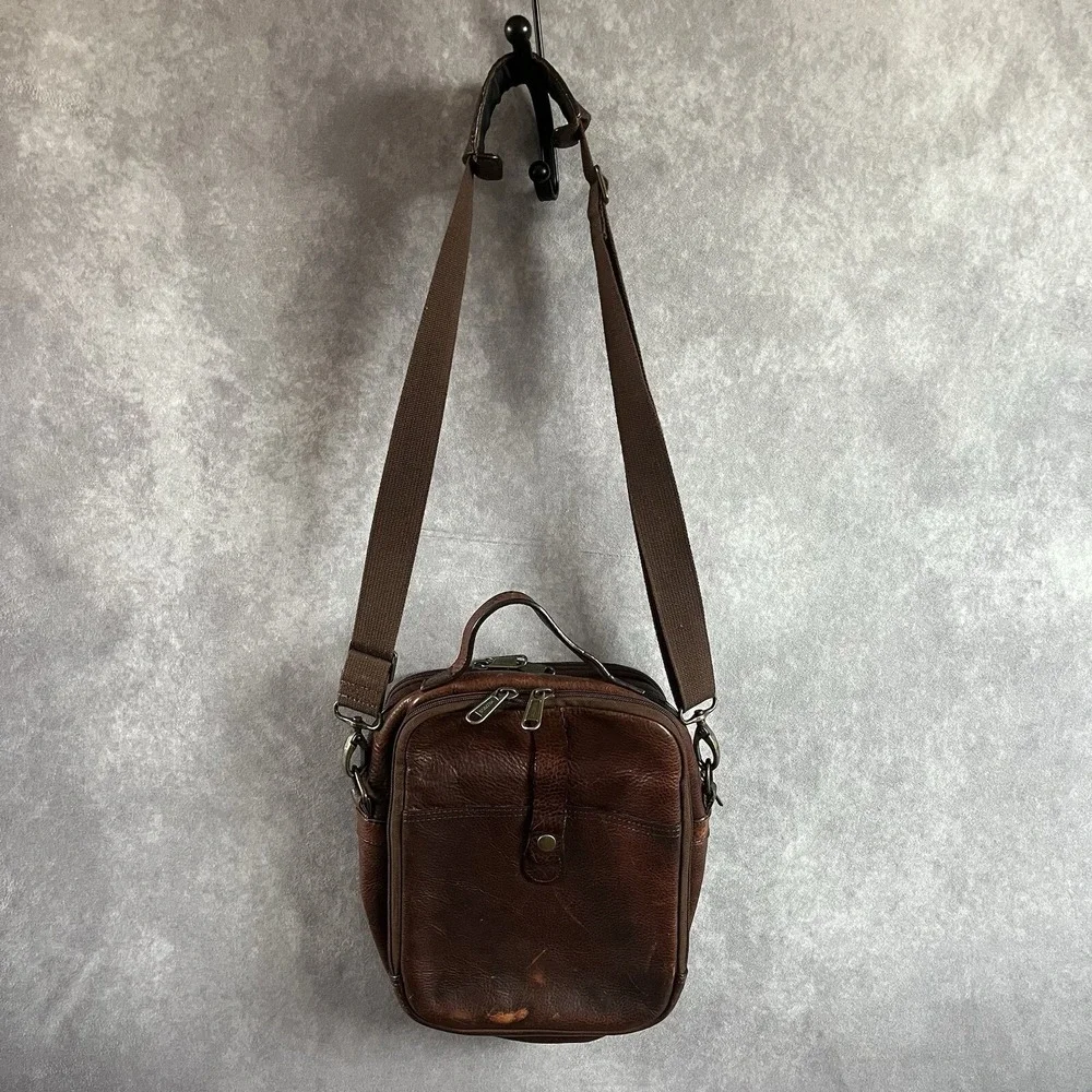Duluth Trading Company Lifetime Brown Patina Leather Vintage Crossbody Bag
